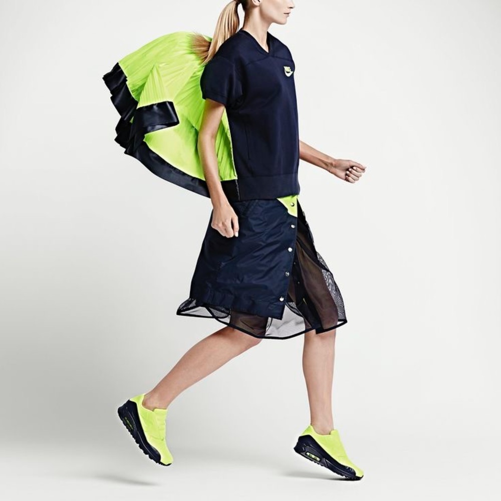 Nike Sacai shirt NWOT